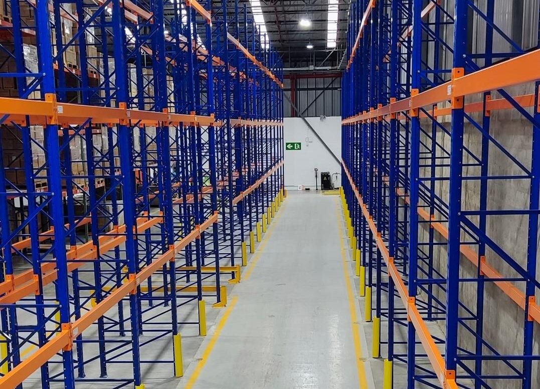 Soluciones de Sistemas de Almacenamiento para Empresa Líder del Sector Cosmético