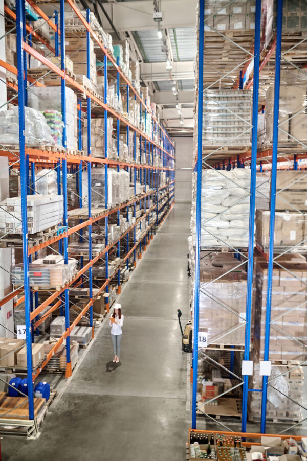Racks Industriales: la base de una bodega organizada, segura y productiva