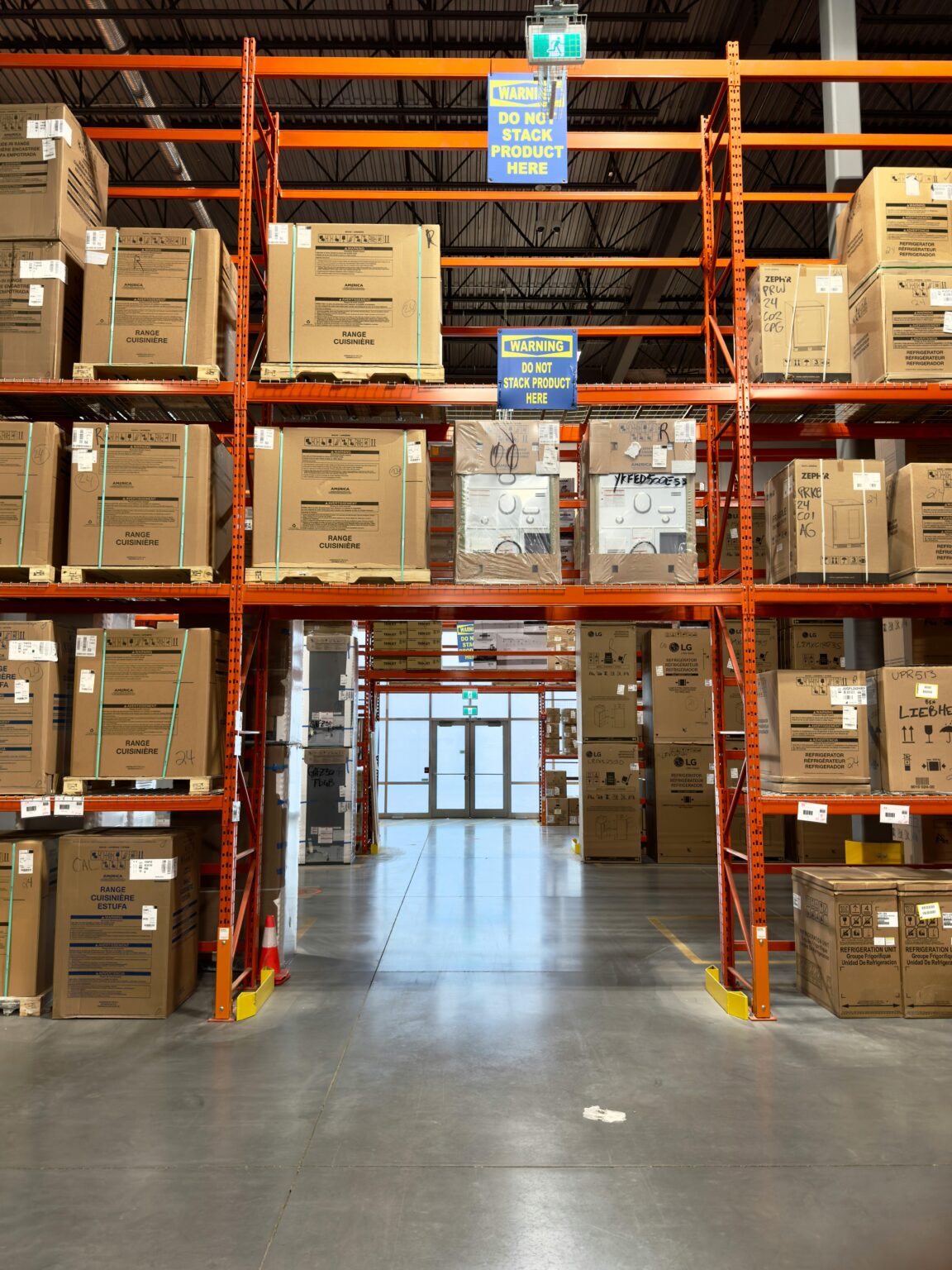 ¿Qué es un bastidor y por qué es clave en los racks industriales?